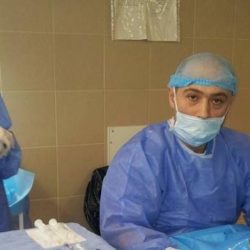 При вывихе хрусталика в стекловидное тело показано